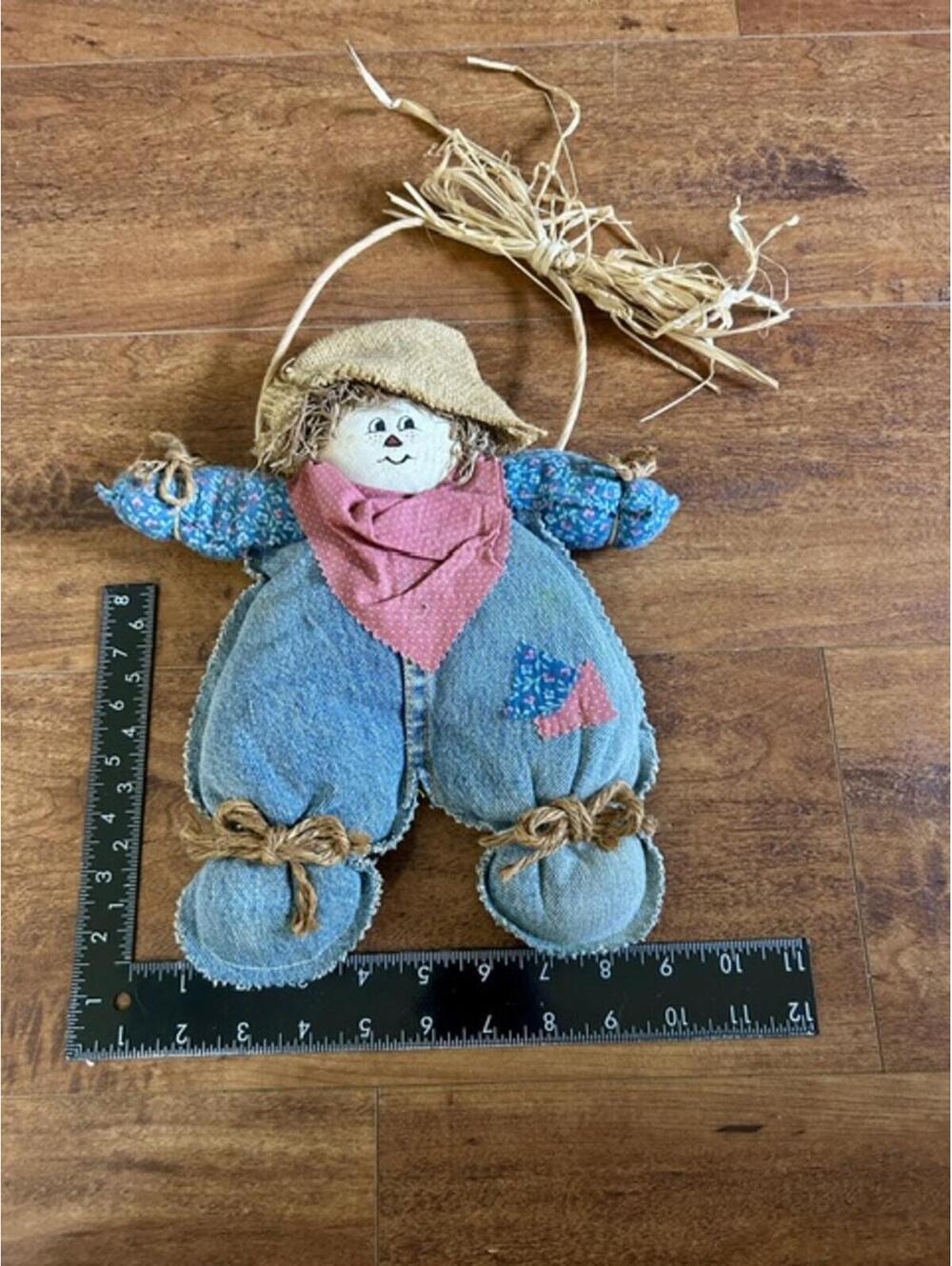 Handmade Rustic Scarecrow Wall Hanging Decoration